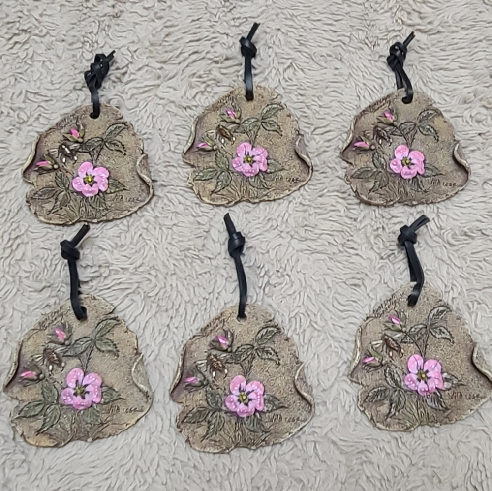 Big Sky Carvers Nature Fragments Set Of  Ornaments, Wild Rose